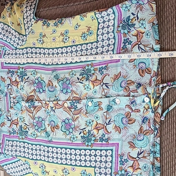 Roz & Ali Boho Blouse - Picture 10 of 11